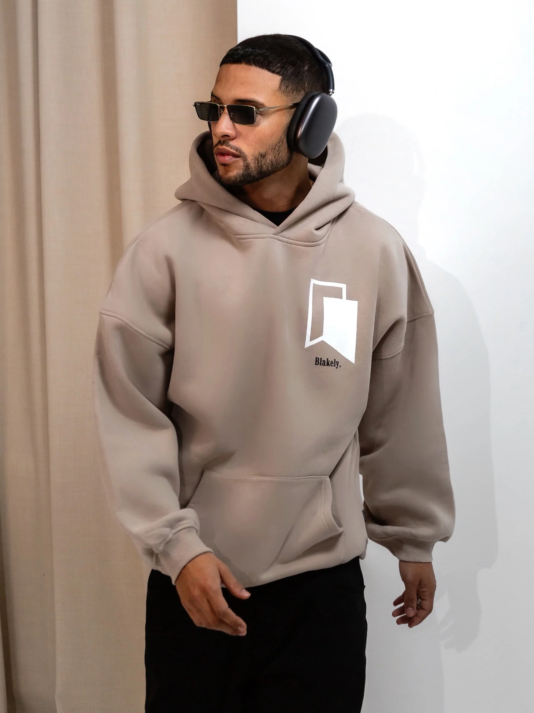 Revolve Relaxed Hoodie - Tan - Winsoncom