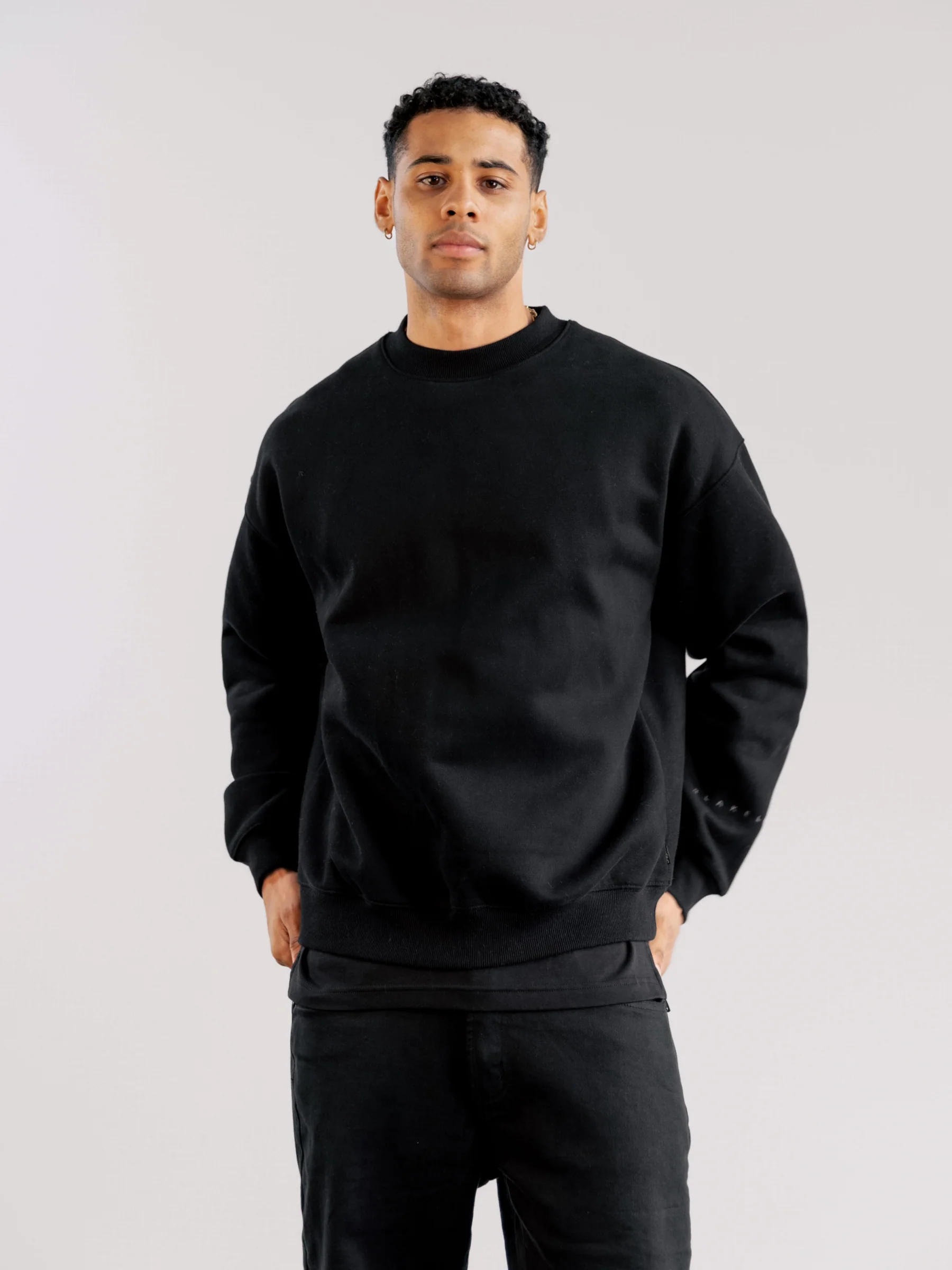 Tonal Idris Oversized Jumper - Black - Winsoncom
