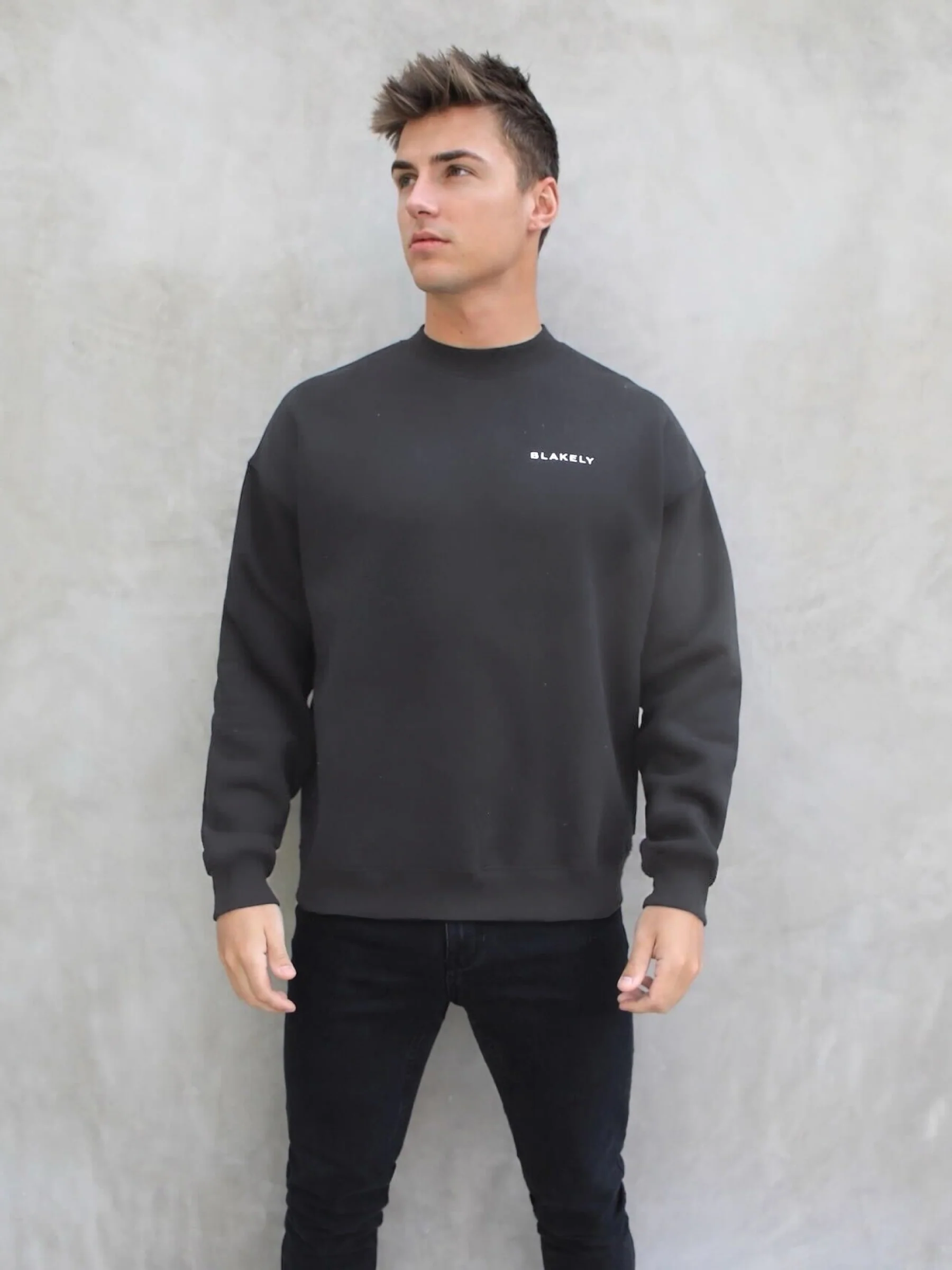 Series Relaxed Jumper - Charcoal - Winsoncom