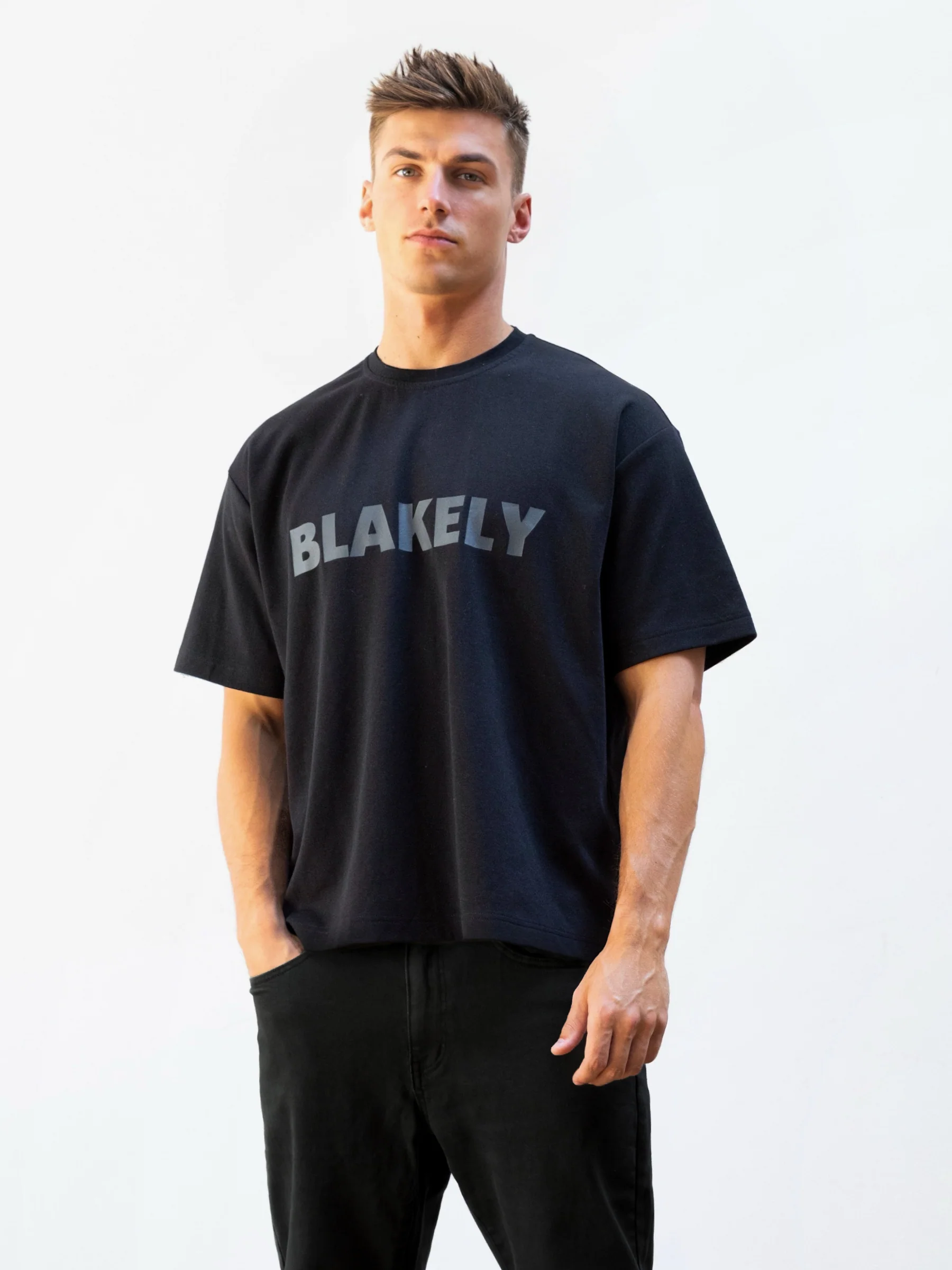 Studio Unfitted T-Shirt - Tonal Black - Winsoncom