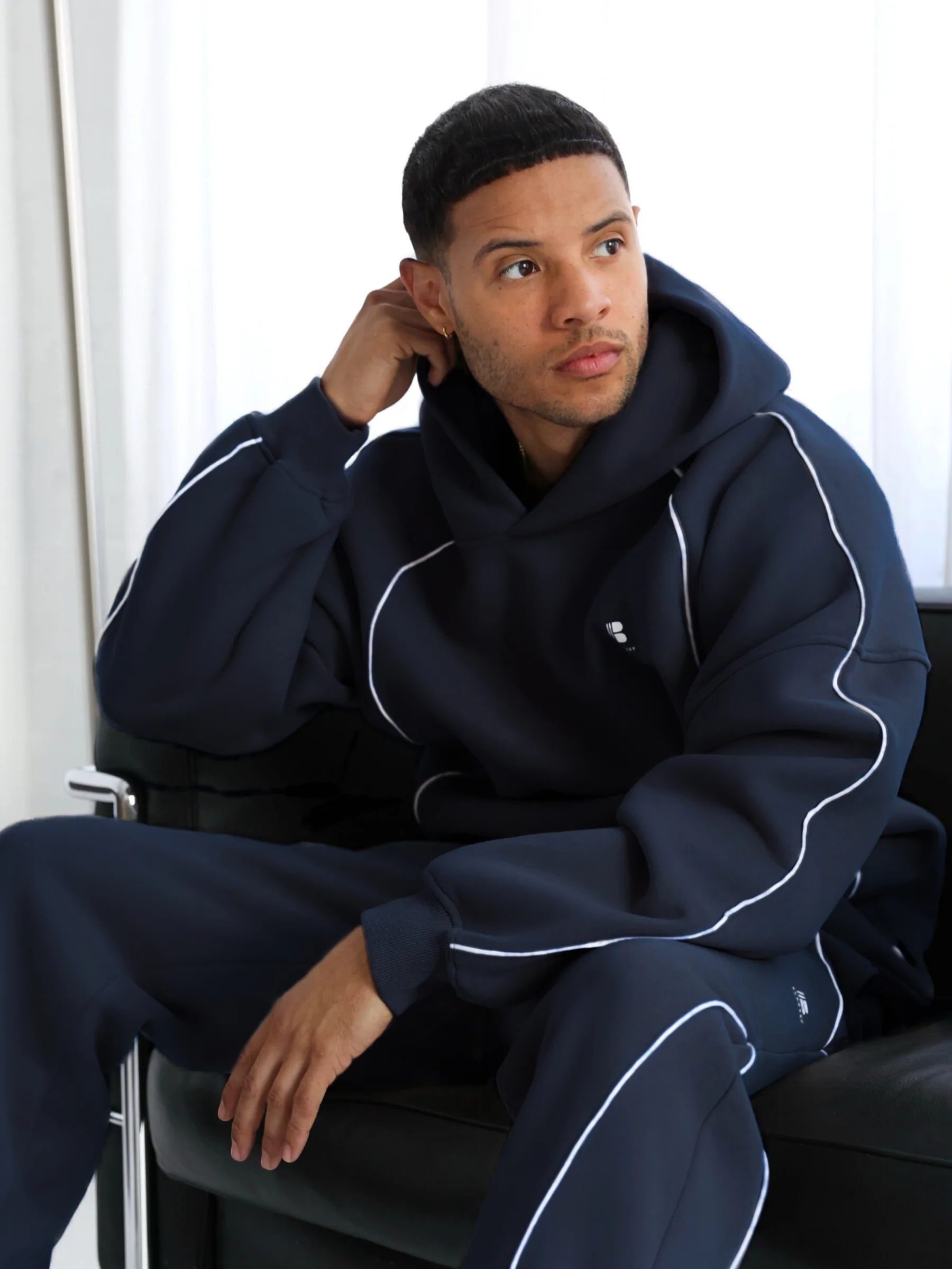 Seam Relaxed Hoodie - True Navy - Winsoncom