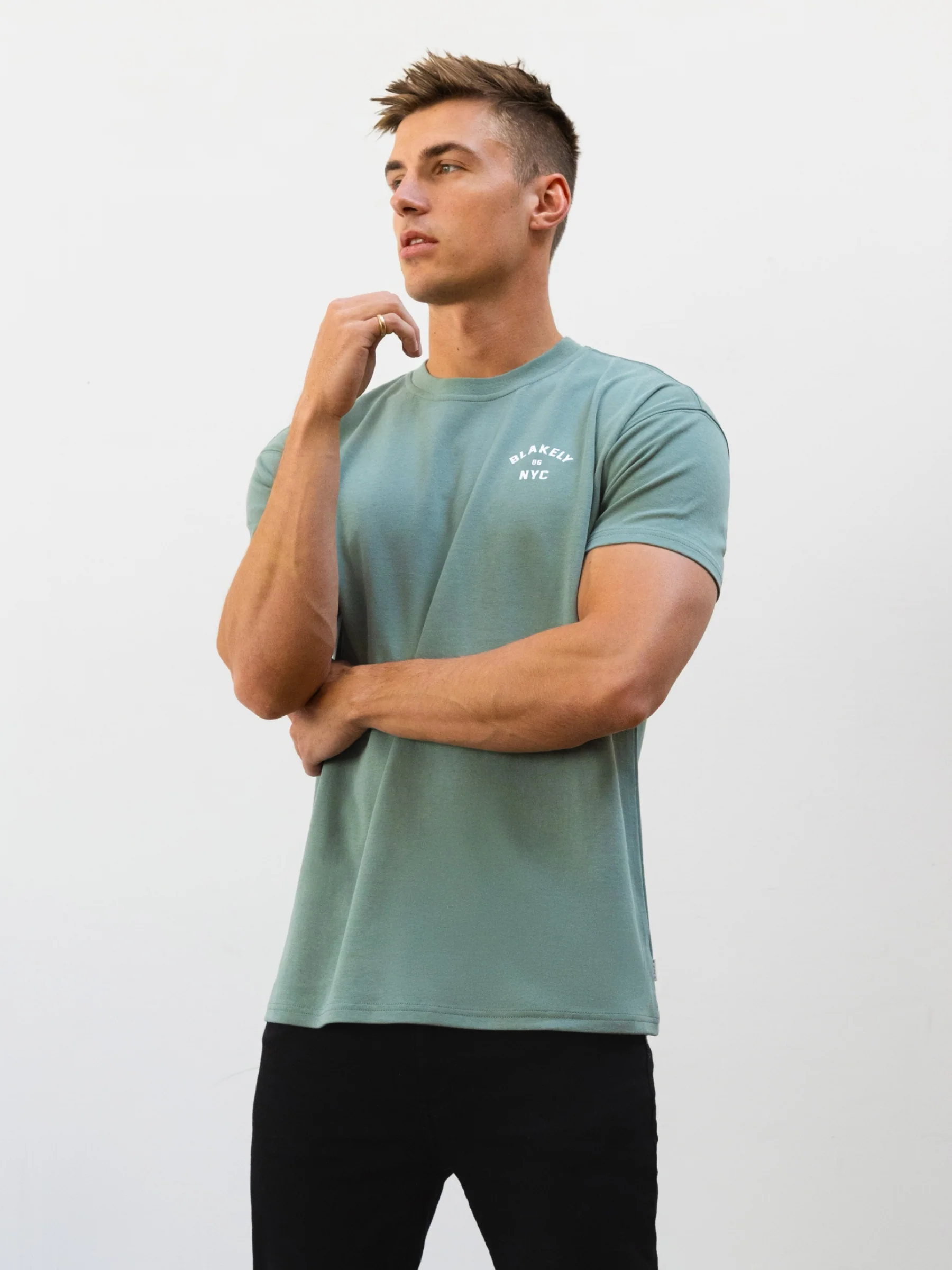 NYC Relaxed T-Shirt - Sage Green - Winsoncom