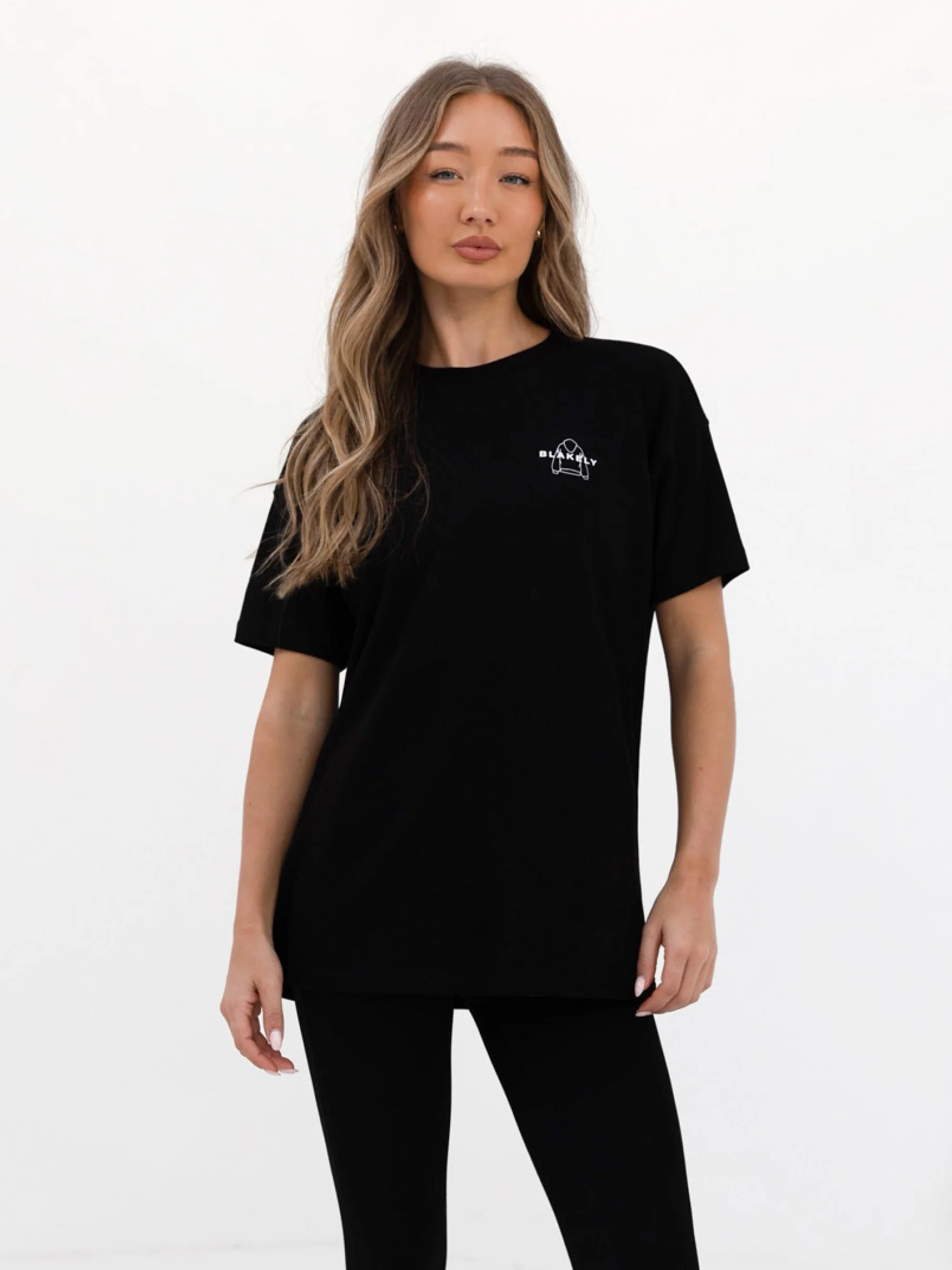 Isabel Icon Oversized T-Shirt - Black - Winsoncom