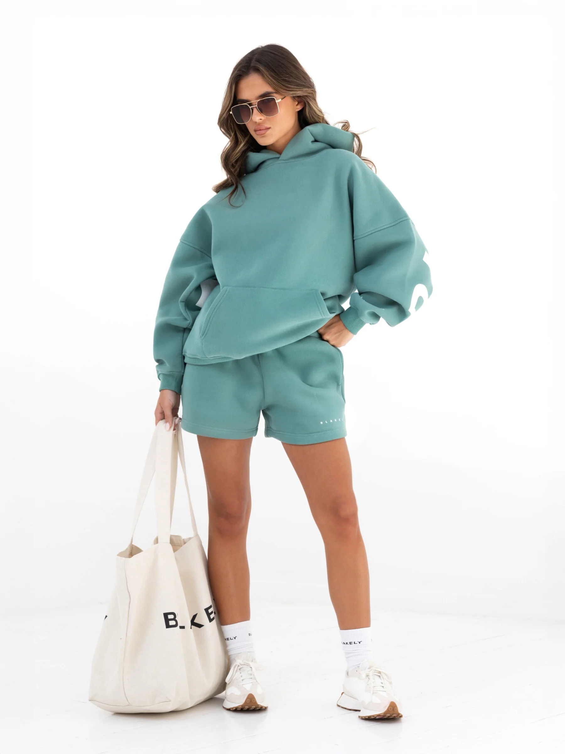 Isabel Oversized Hoodie - Deep Sage - Winsoncom