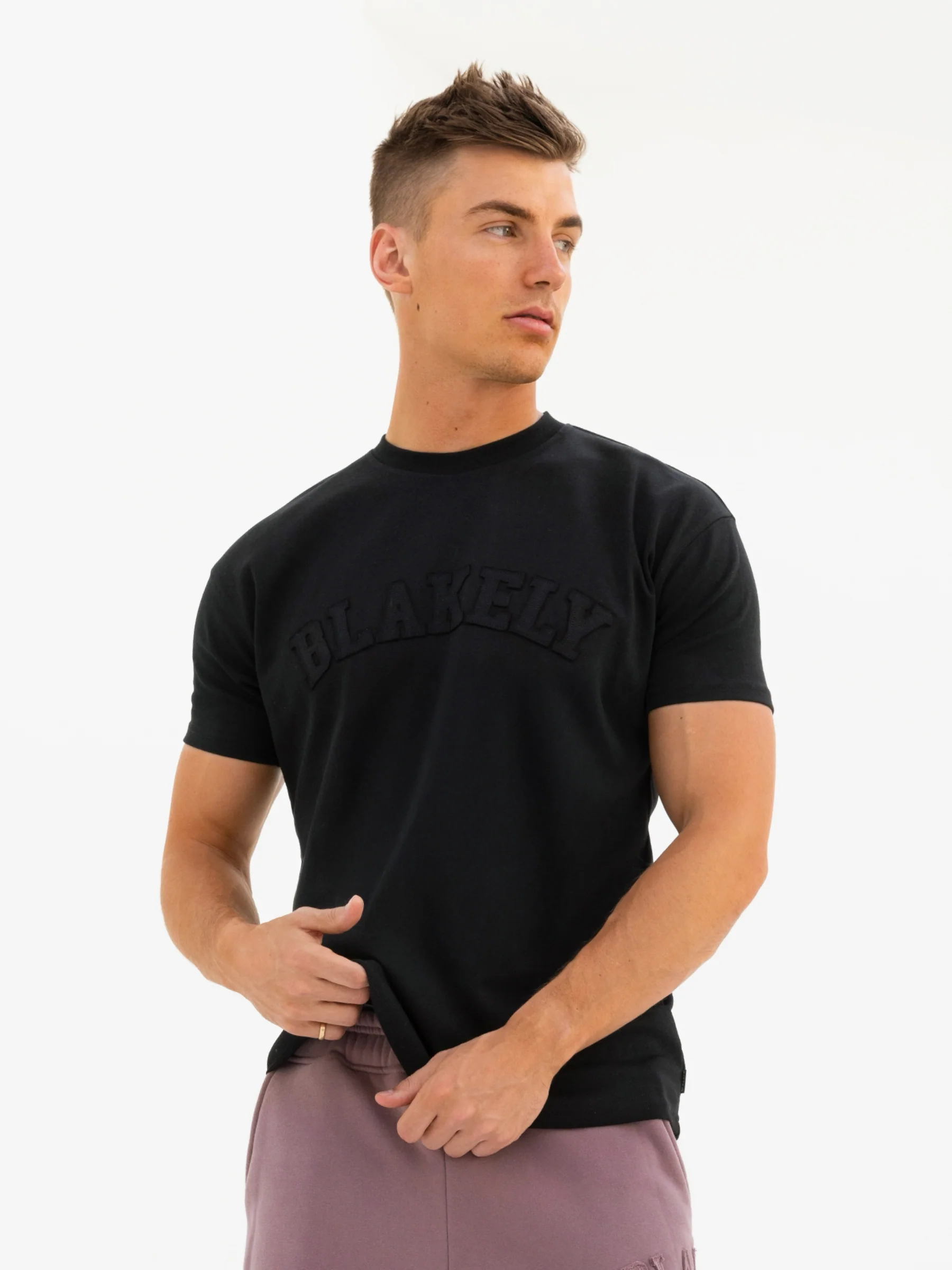 Tonal Varsity Relaxed T-Shirt - Black - Winsoncom