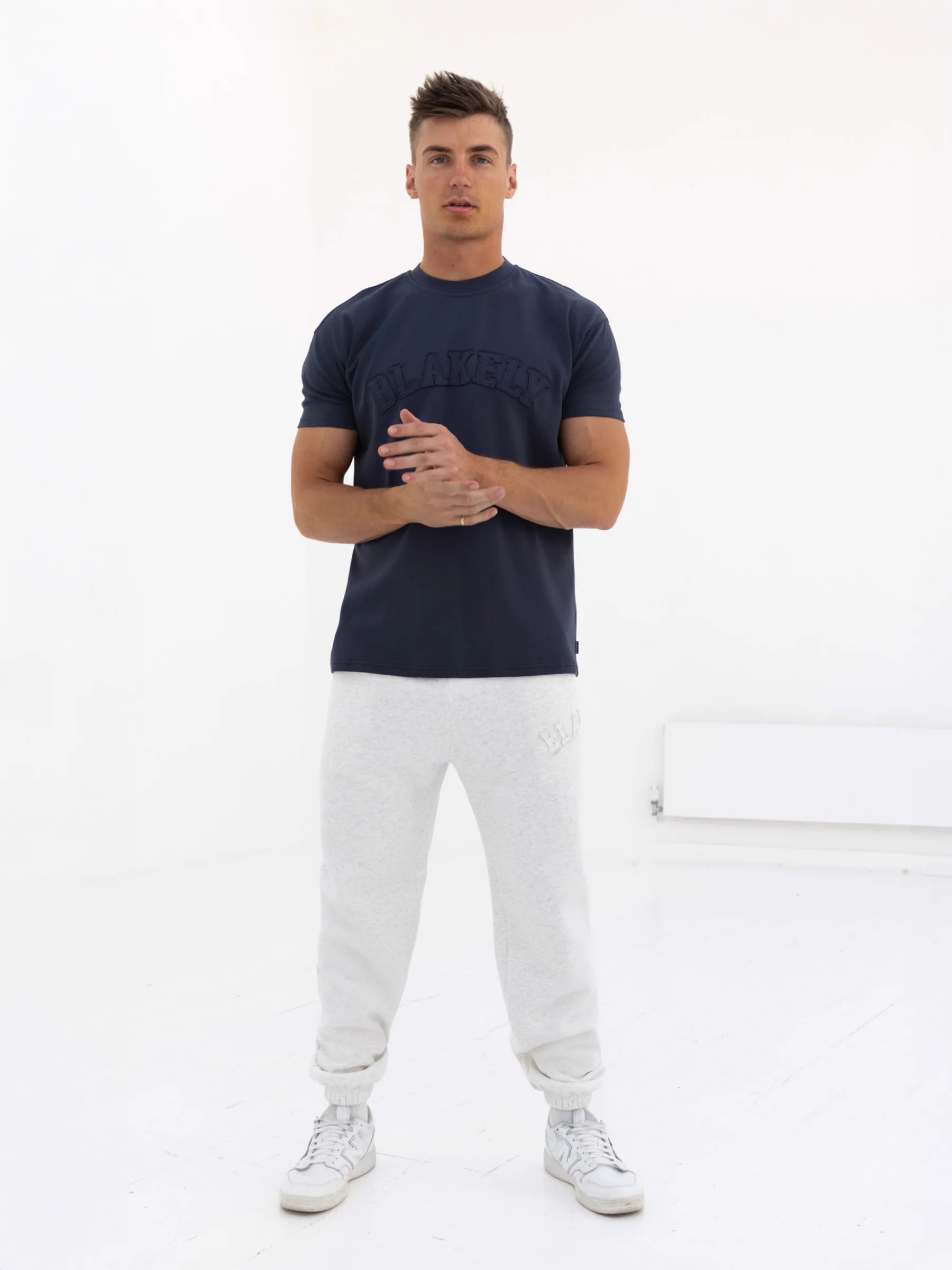 Tonal Varsity Relaxed Sweatpants - Marl White - Winsoncom