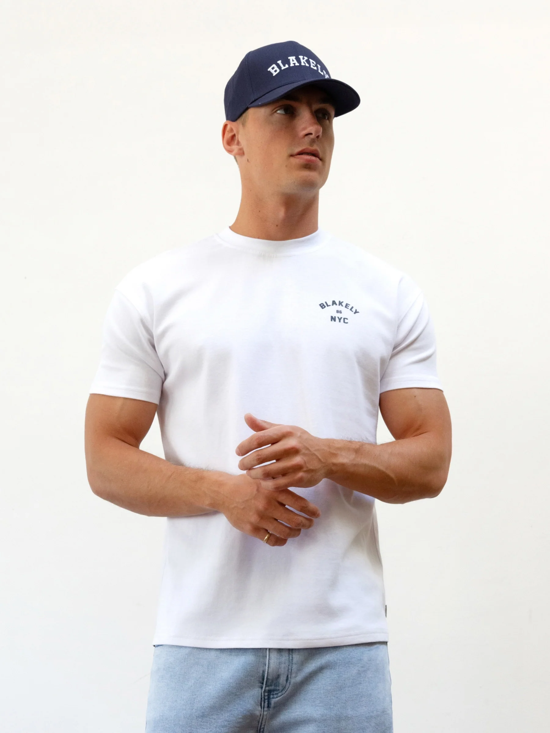 NYC Relaxed T-Shirt - White & True Navy - Winsoncom