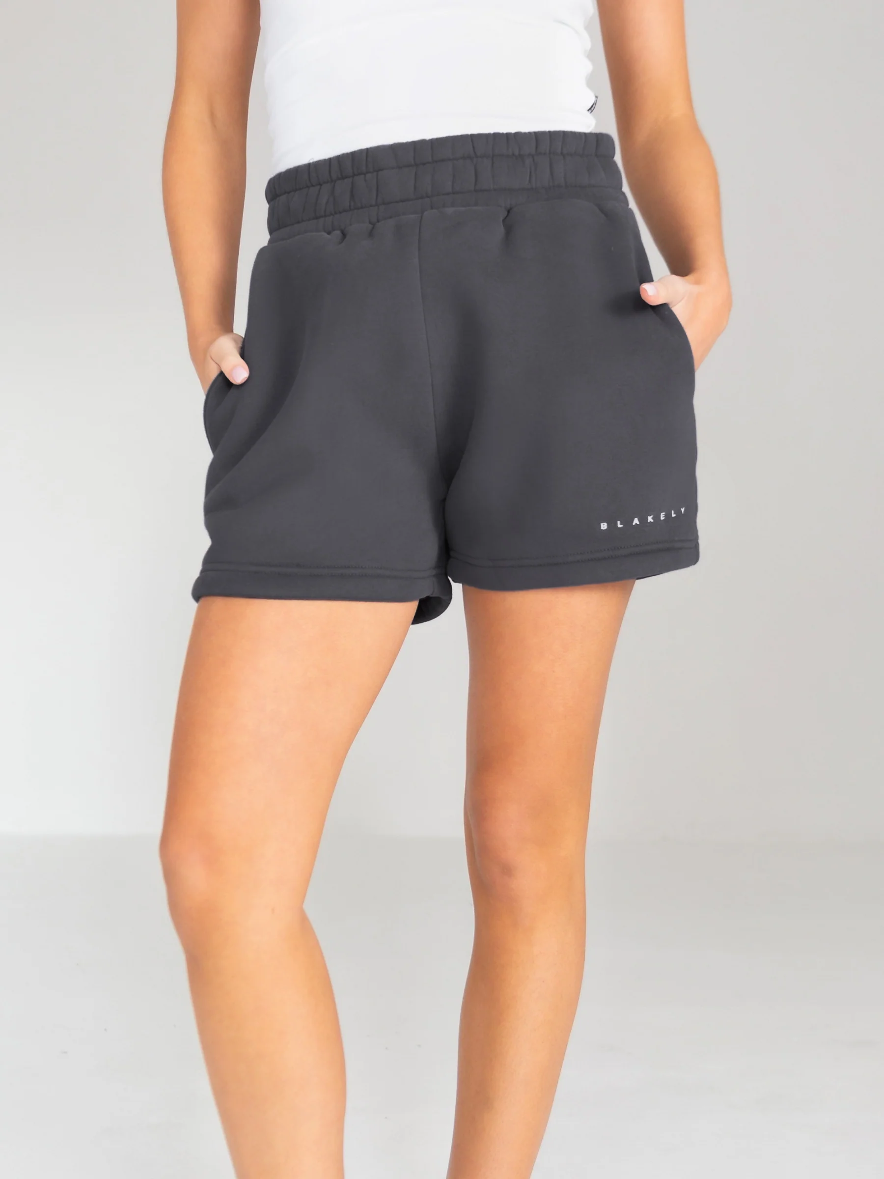 Isabel Jogger Shorts - Charcoal - Winsoncom