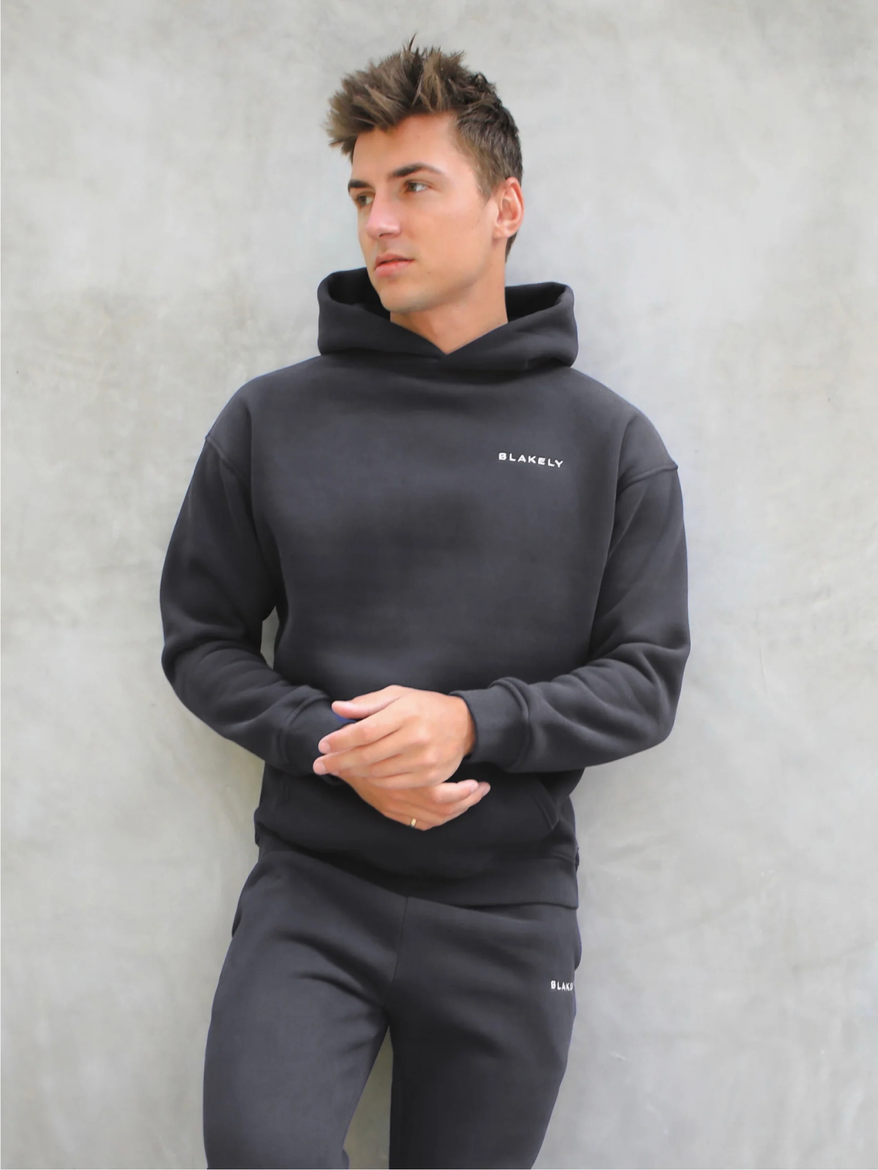 Series Relaxed Hoodie - Charcoal - Winsoncom