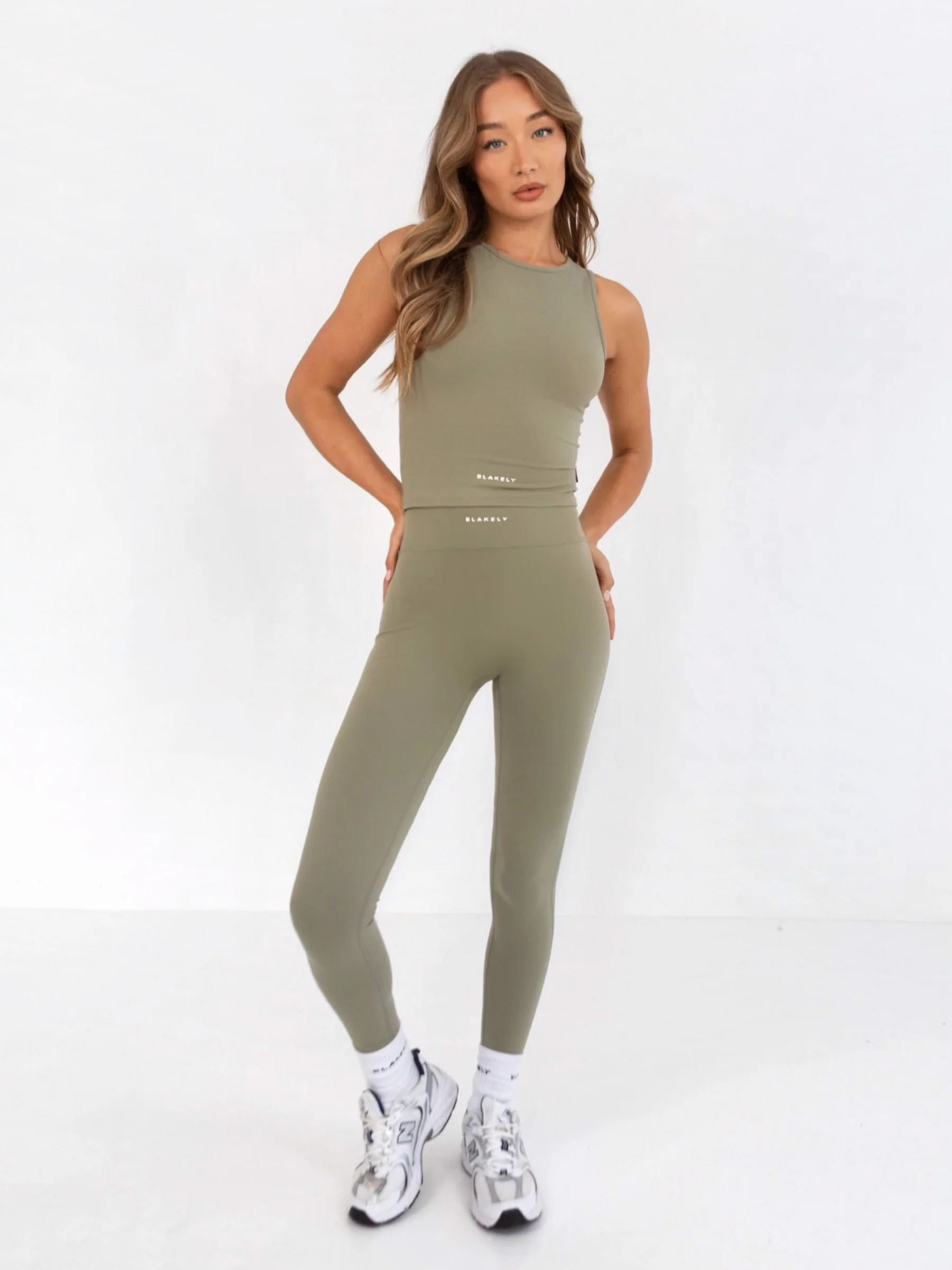Ultimate Soft Lifestyle Leggings - Olive - Winsoncom
