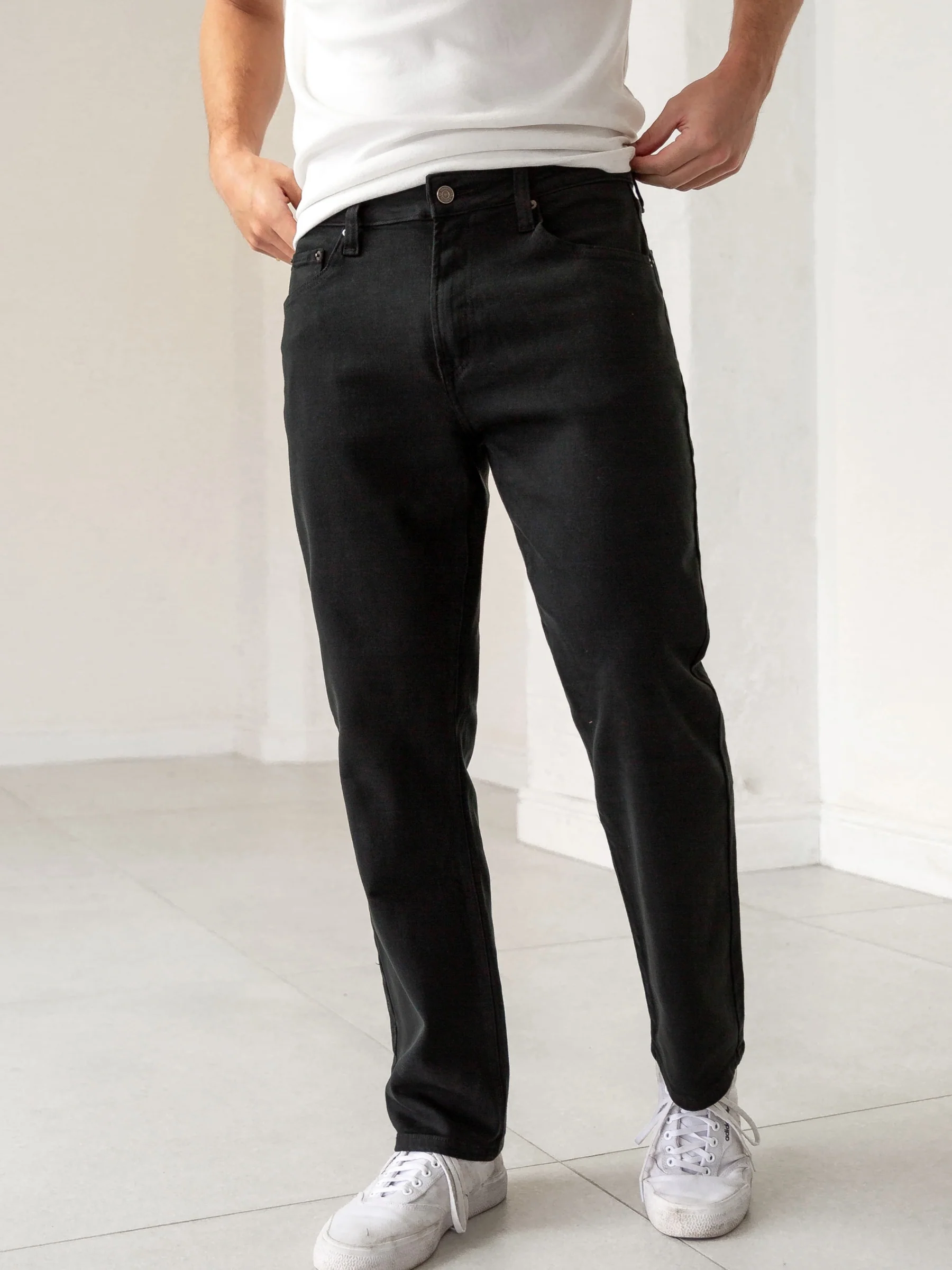 Vol.15 Loose Fitting Jeans - Black - Winsoncom