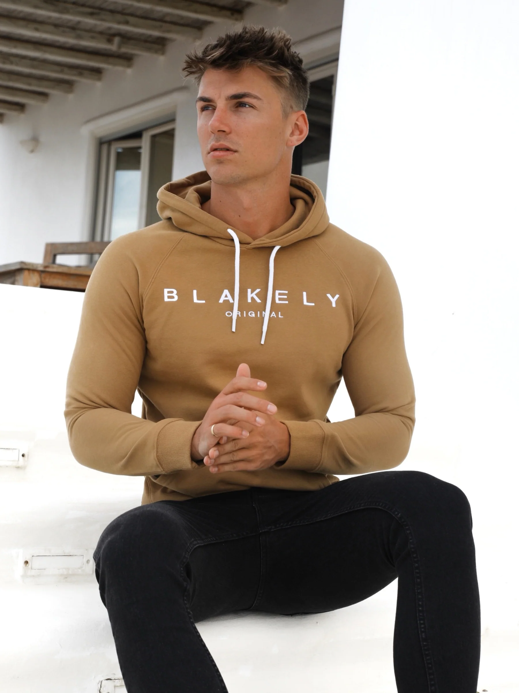 Varamero Hoodie - Golden - Winsoncom