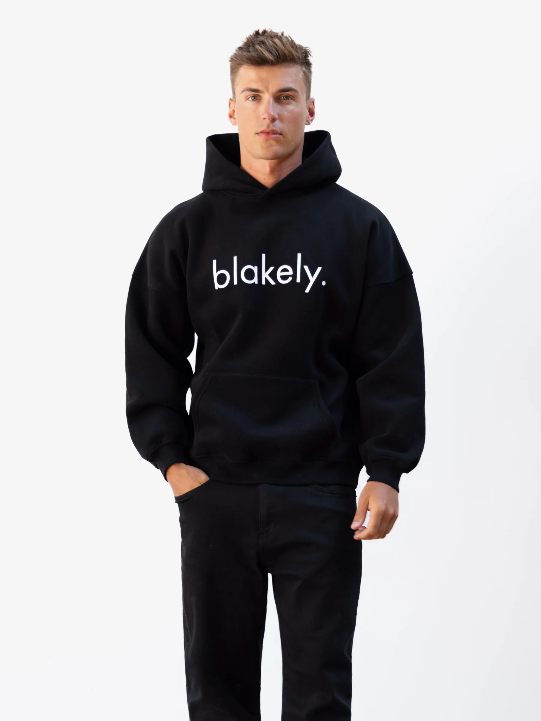 Logo Relaxed Hoodie - Black - Winsoncom