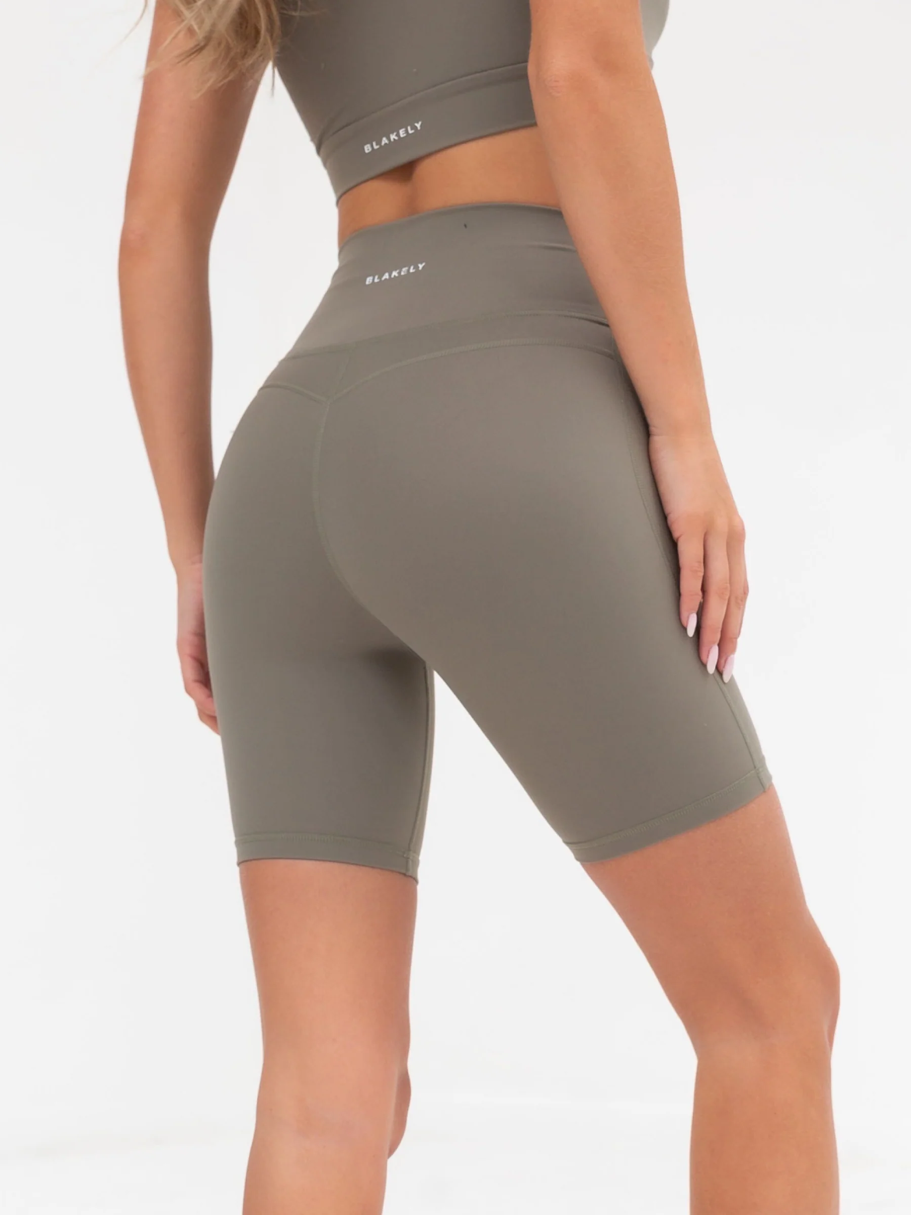 Ultimate Active Shorts - Safari Green - Winsoncom