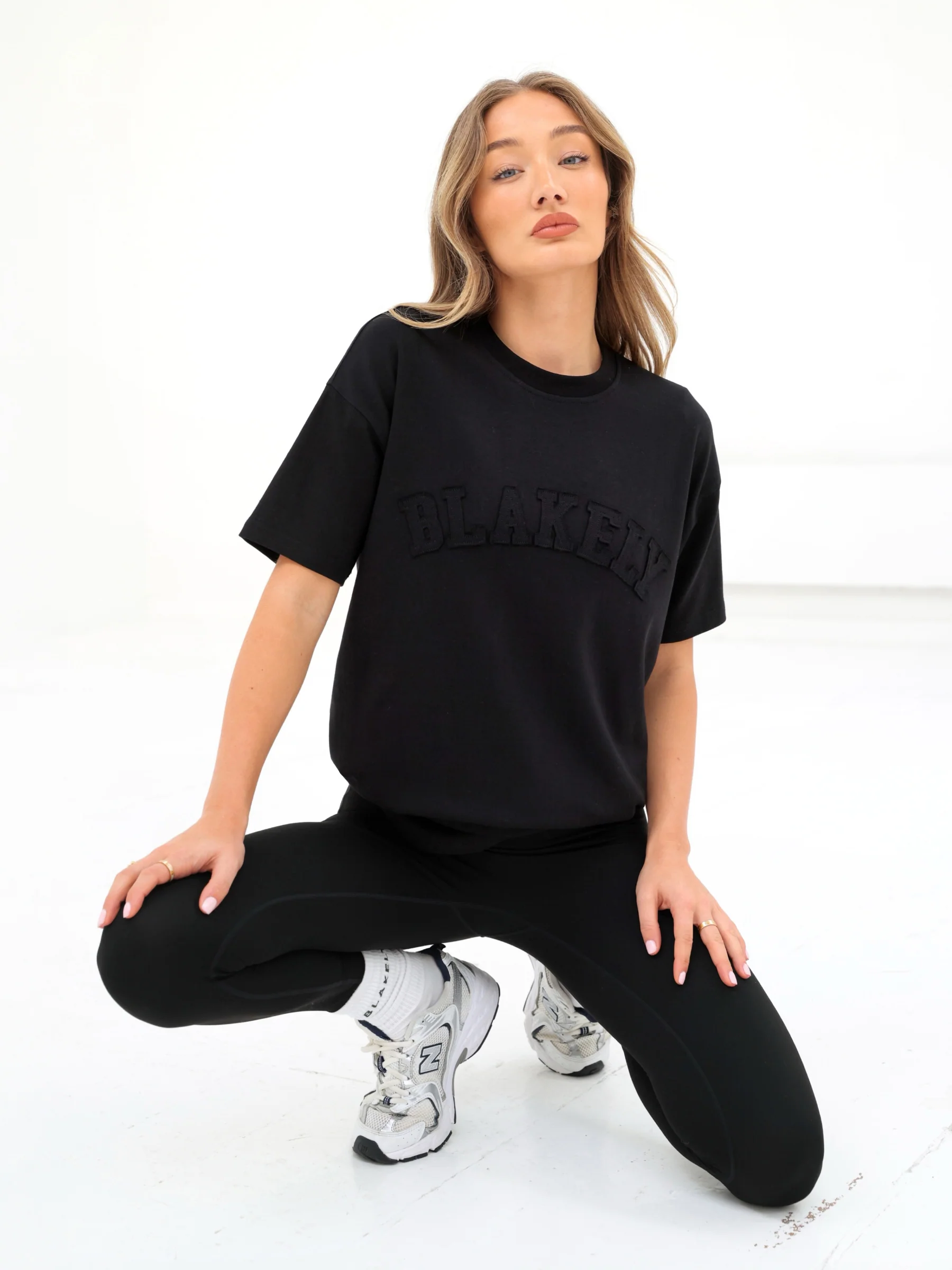 Tonal Varsity Oversized T-Shirt - Black - Winsoncom