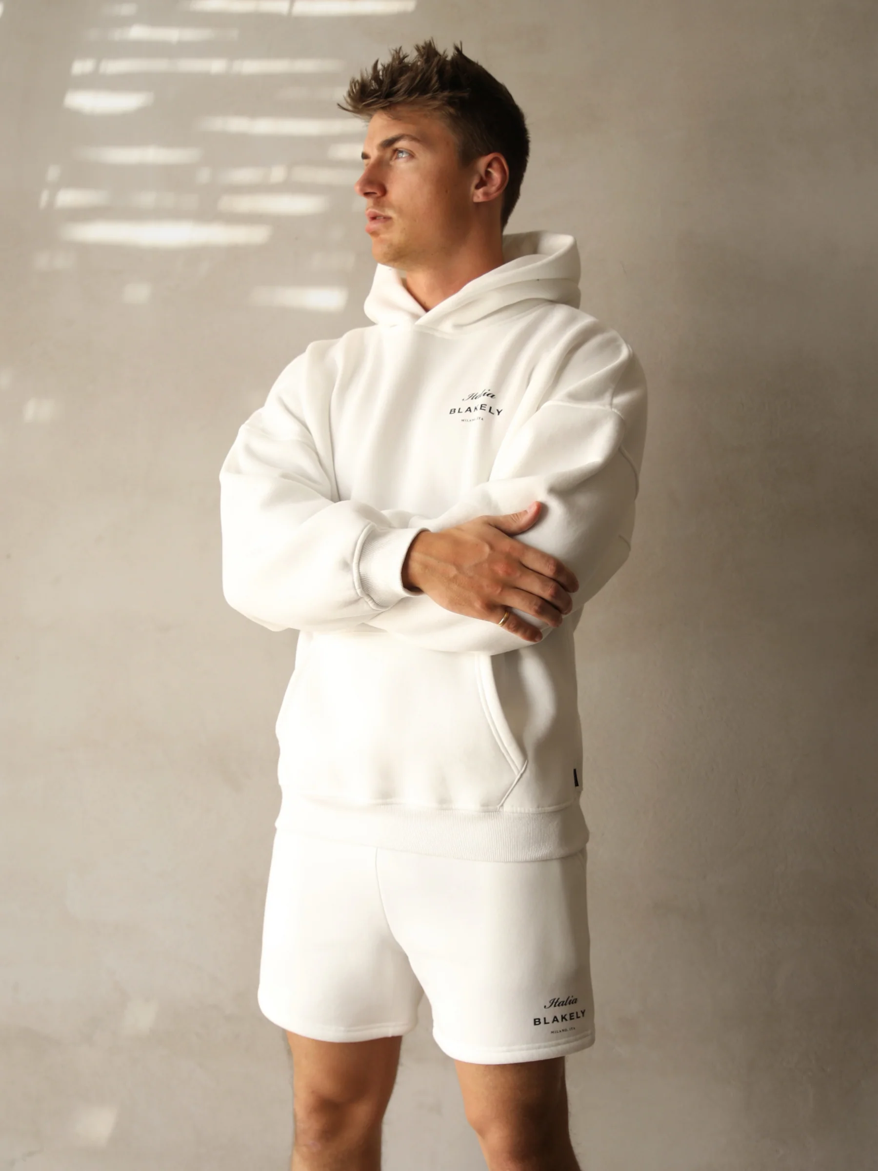 Italia Relaxed Hoodie - Flat White - Winsoncom