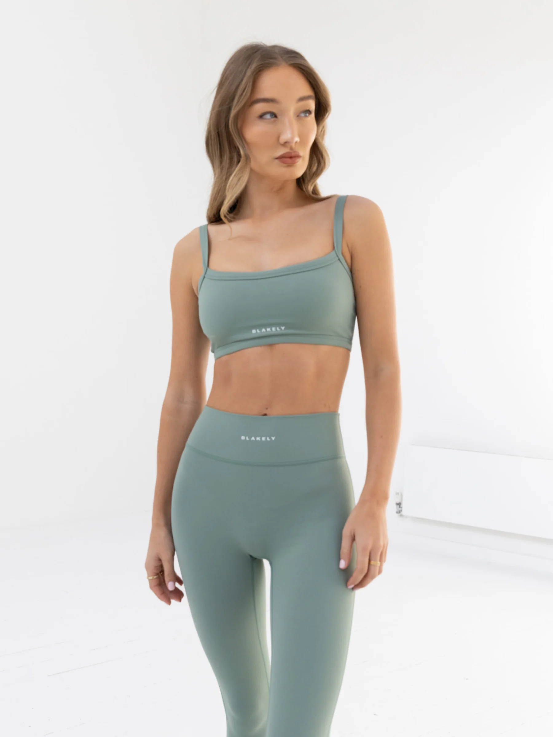 Ultimate Sports Bra - Sage Green - Winsoncom