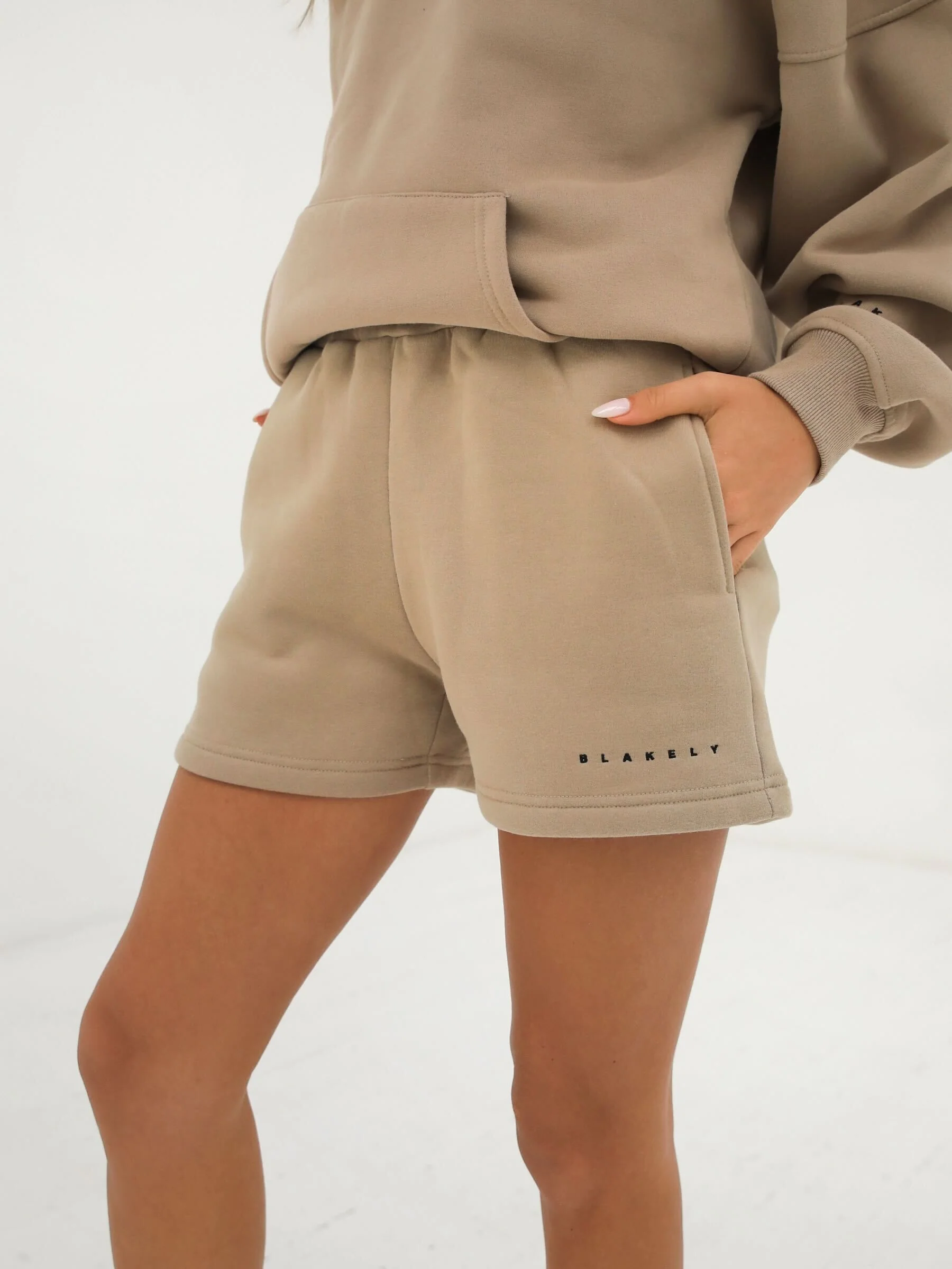 Womens Jogger Shorts - Winsoncom
