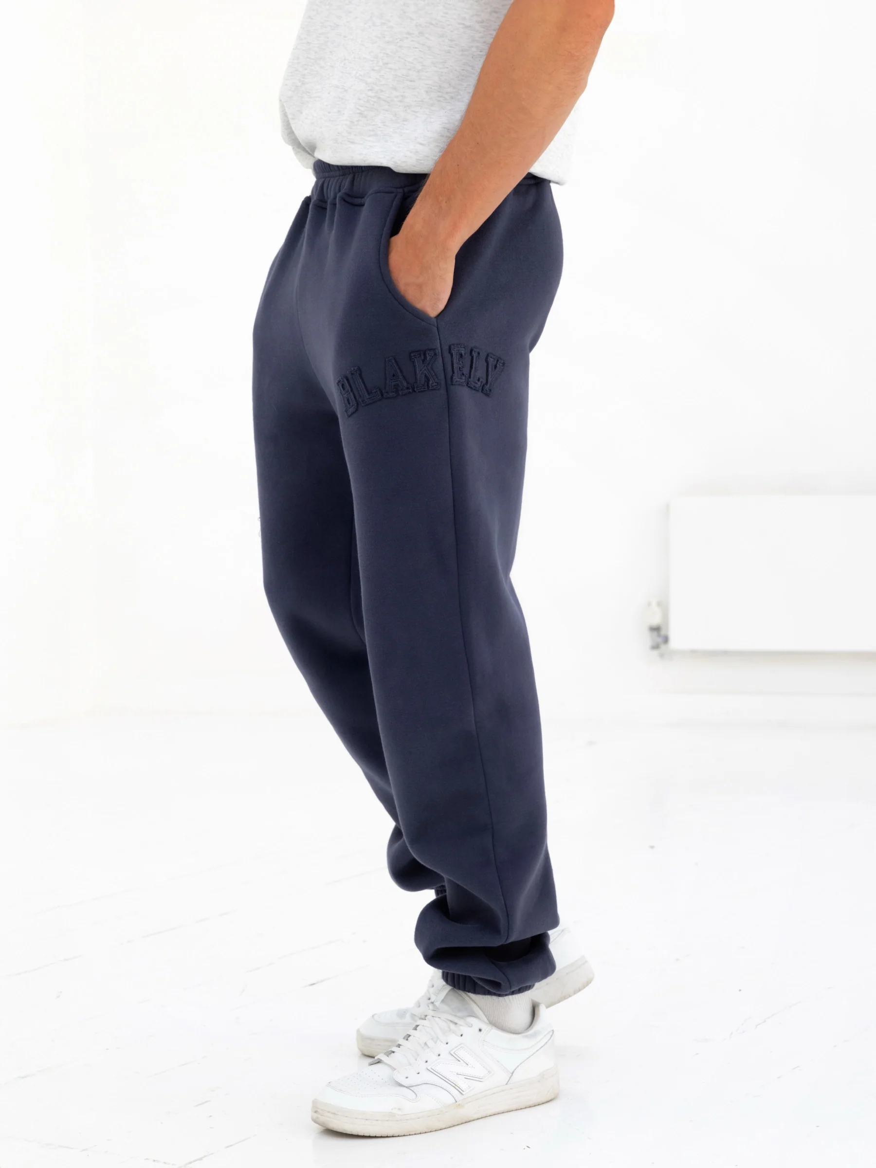 Tonal Varsity Relaxed Sweatpants - True Navy - Winsoncom
