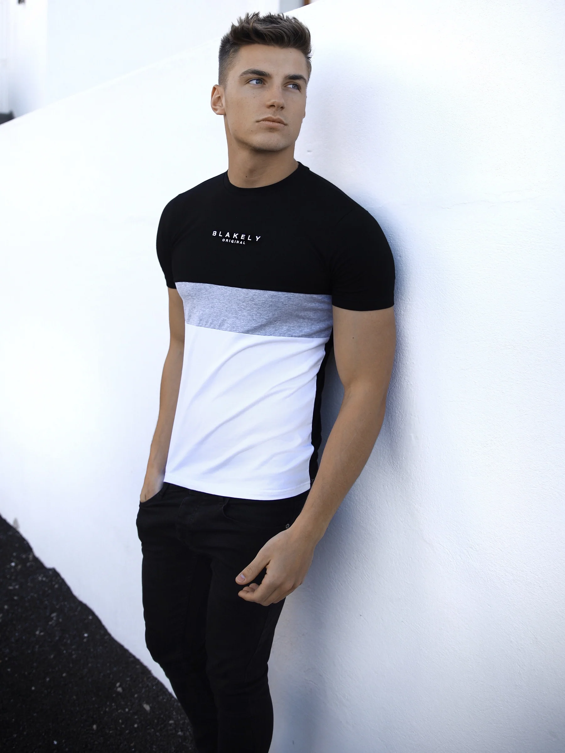 Italica T-Shirt - Black - Winsoncom