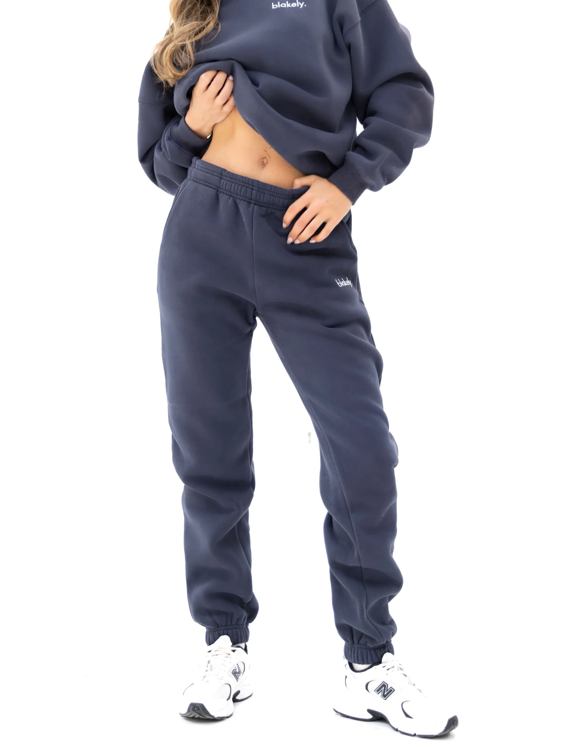 Blakely Logo Sweatpants - True Navy - Winsoncom