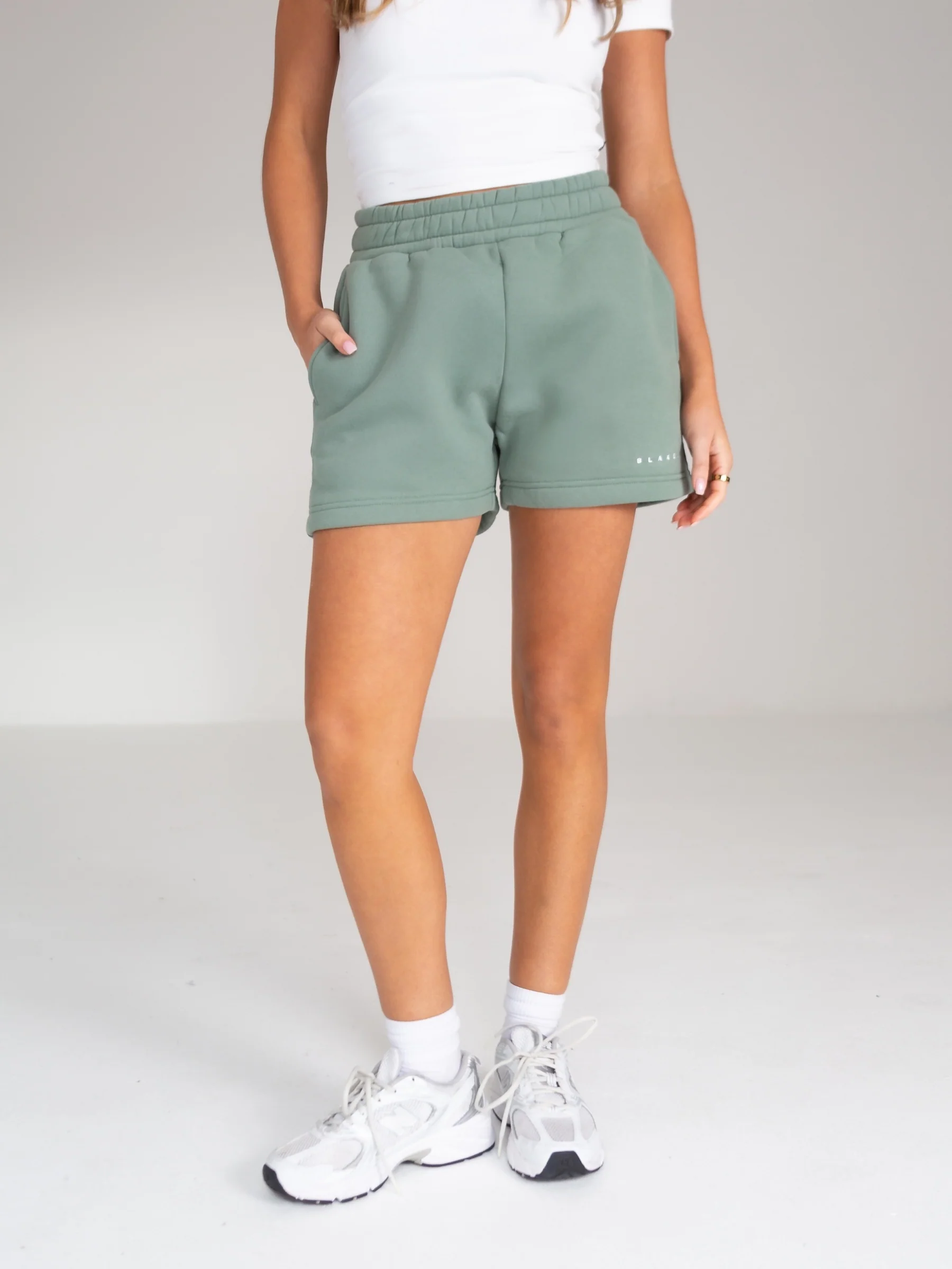 Isabel Jogger Shorts - Sage Green - Winsoncom