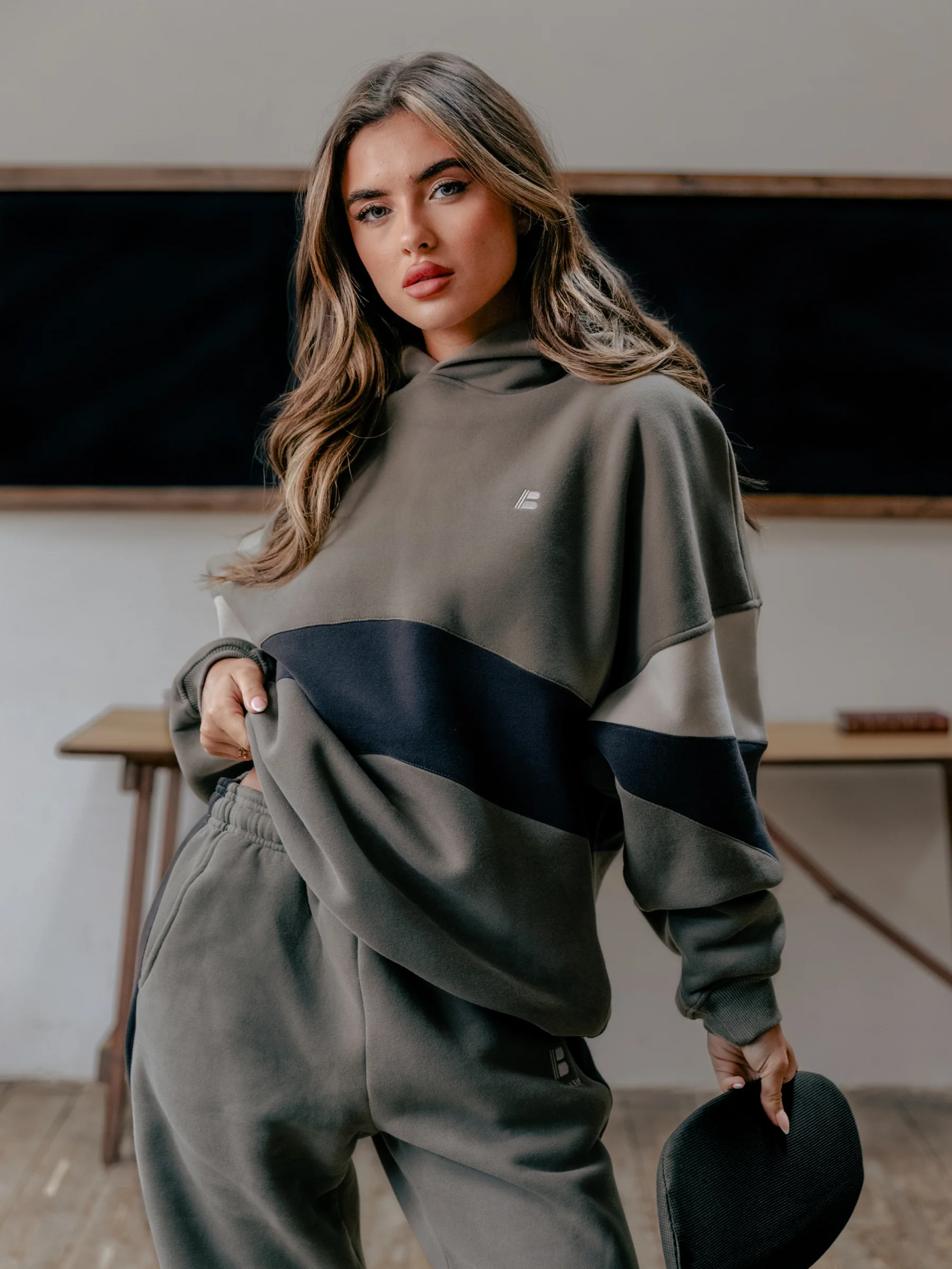 Panel Hoodie & Sweatpants Set - Safari Green - Winsoncom